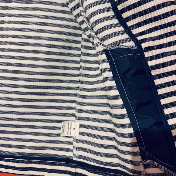 Blazer - Picture 4 of 8